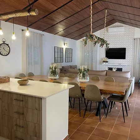 La Alcaparra Сasa de vacaciones Écija